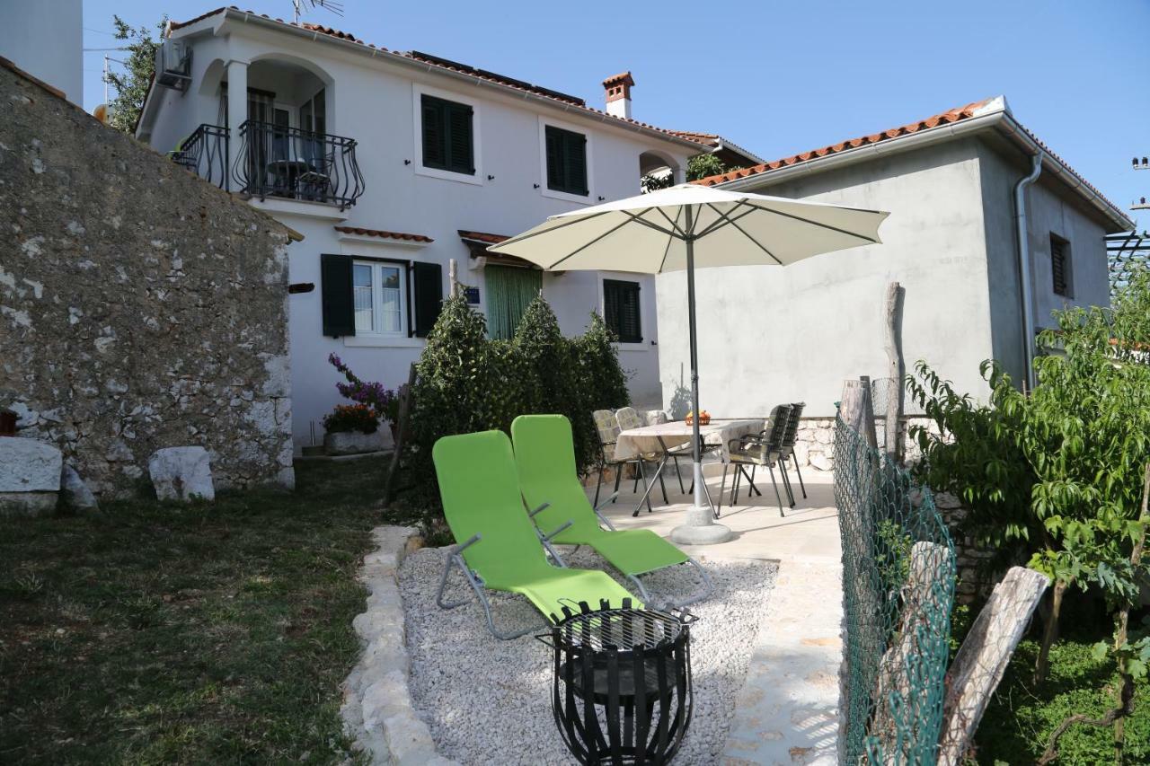 Apartments Tinka Brseč المظهر الخارجي الصورة